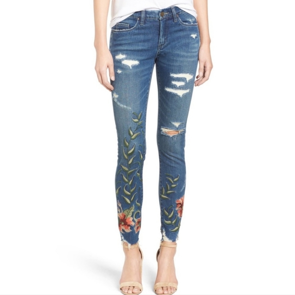 Blank NYC Skinny Classique Floral Embroider Ankle Jeans - size 25
